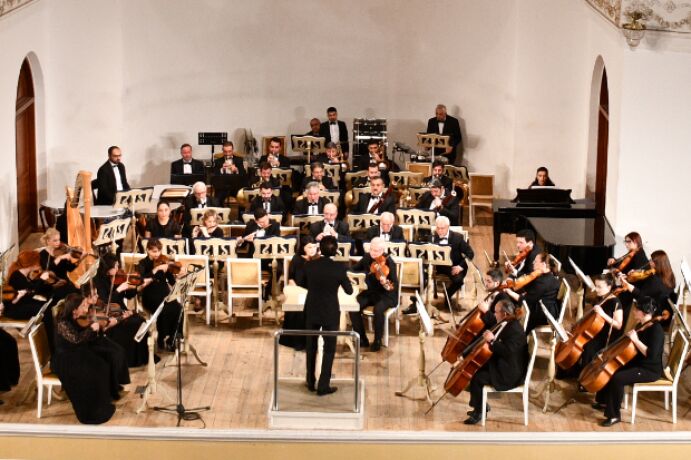 <p>Filarmoniyada  Azərbaycan Dövlət Simfonik Orkestrinin konserti keçirilib- Minə Türksoy (FOTO=10)</p>