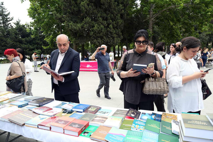 <p>Bakıda ikinci Türk Dünyası Ədəbiyyat və Kitab Festivalı keçirilir (+FOTO=15)</p>