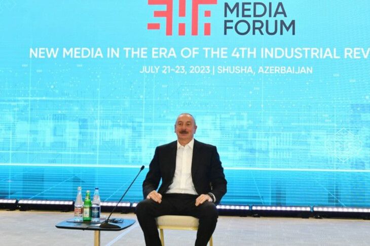 <p>İlham Əliyev Şuşa Qlobal Media Forumunda çıxış edir</p>