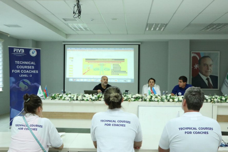 <p>VOLEYBOL: Bakıda voleybol məşqçilərinin  FIVB-nin Level 2 seminarı keçirilir</p>