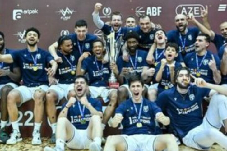 <p>Basketbol: 