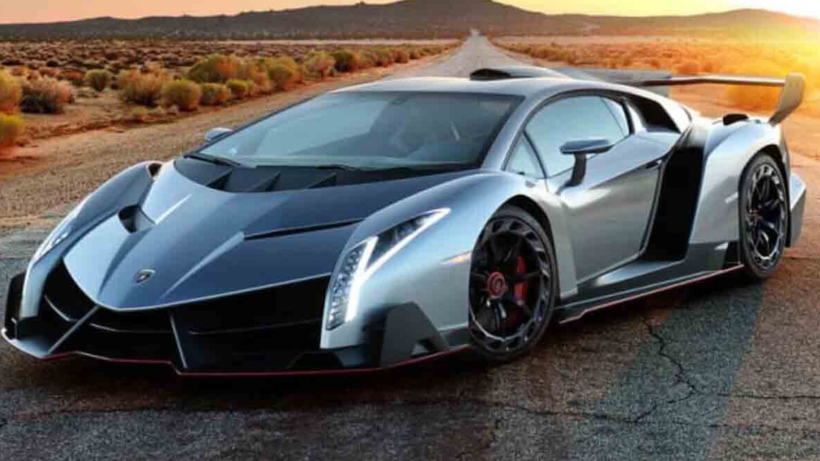 Beautiful tea cups to make you that matcha