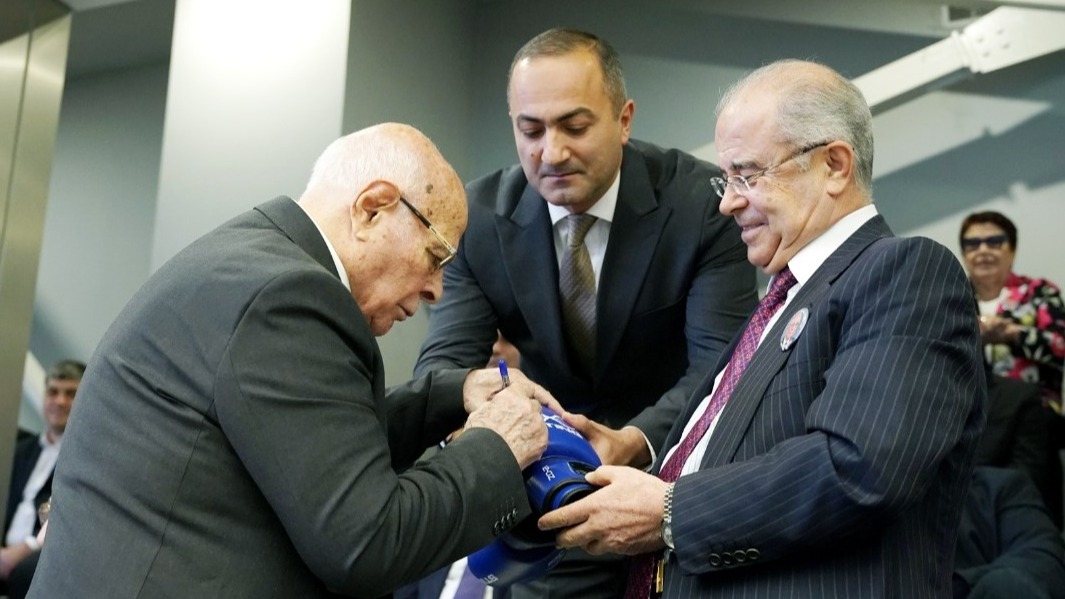 New best parada wave