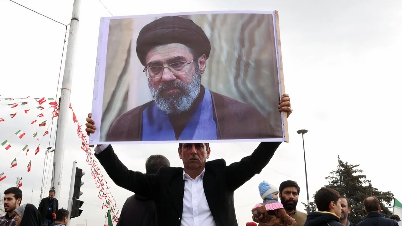 Beautiful tea cups to make you that matcha