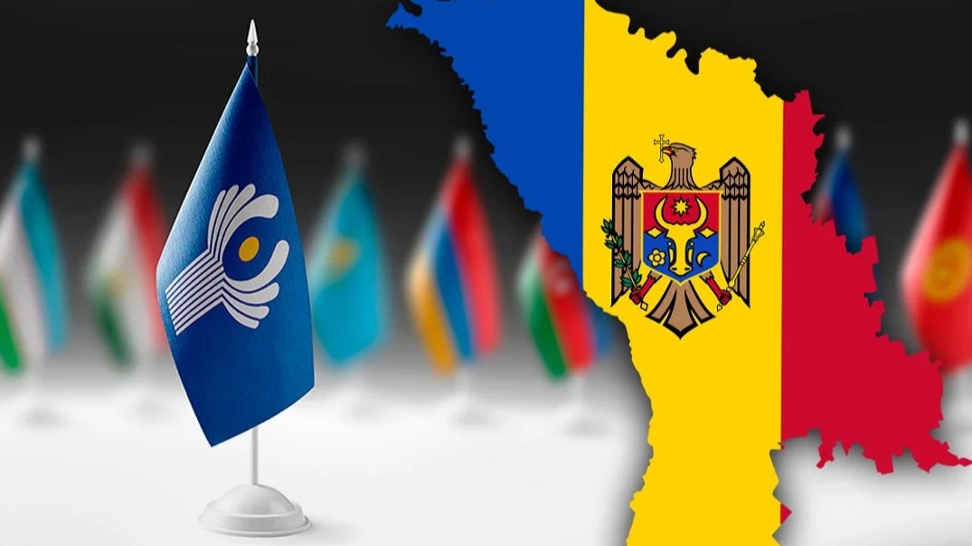 Beautiful tea cups to make you that matcha