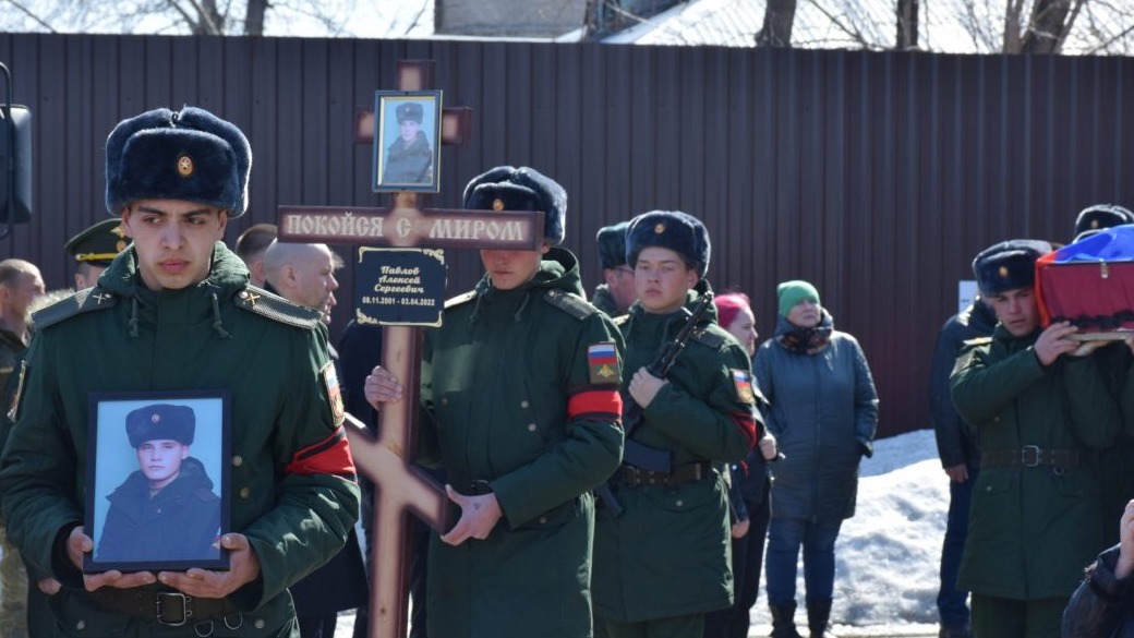 Beautiful tea cups to make you that matcha